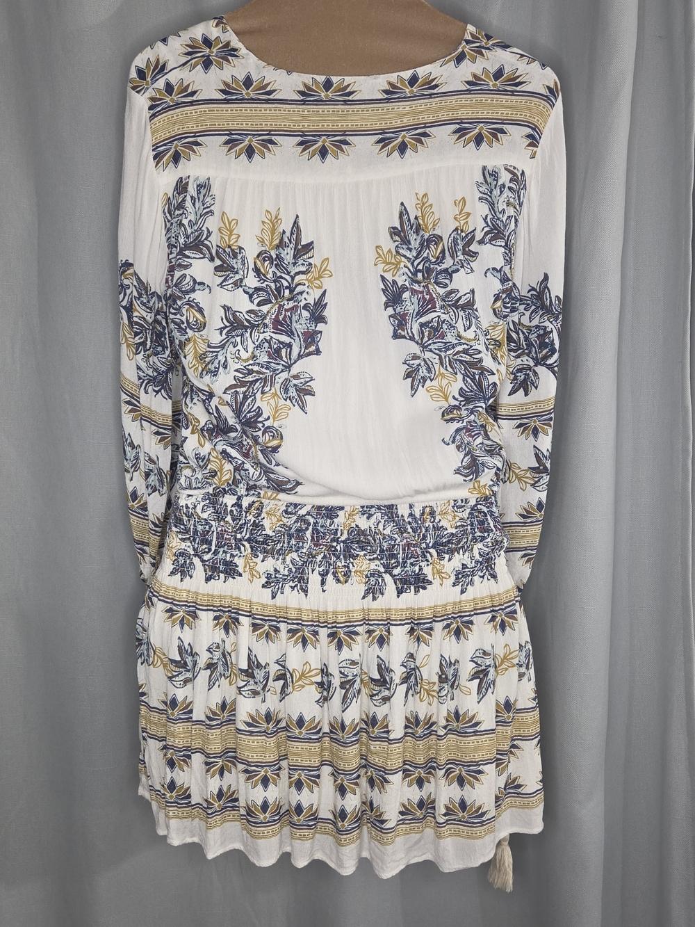 Free People White Floral Boho Smocked-Waist Dress Size M Medium With Waist Ties - Picture 4 of 9